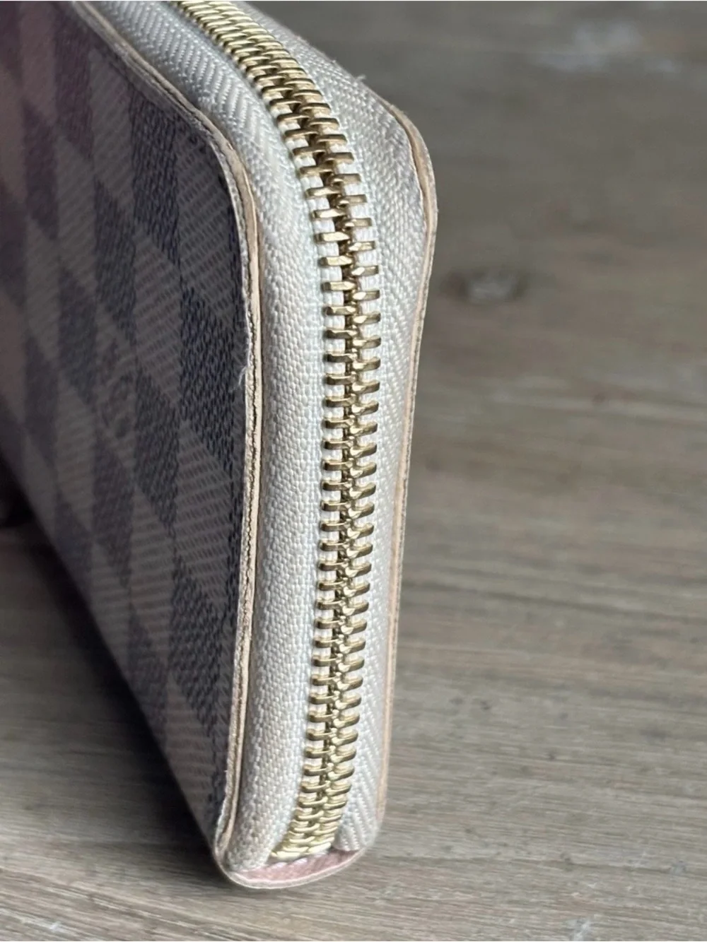 Louis Vuitton Damier Azur Zippy Zip Around Long Wallet White Pink Inner